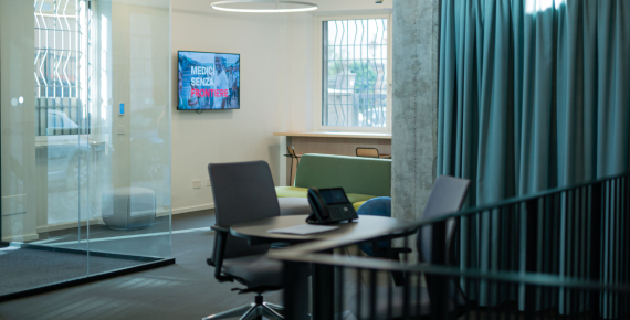 Mitsubishi Electric alongside Medici Senza Frontiere: a concrete technical contribution to the new headquarters