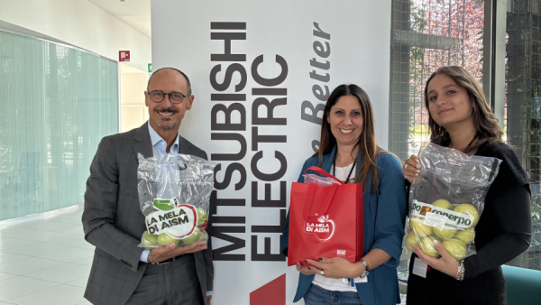 Una mela per la ricerca: Mitsubishi Electric sostiene AISM